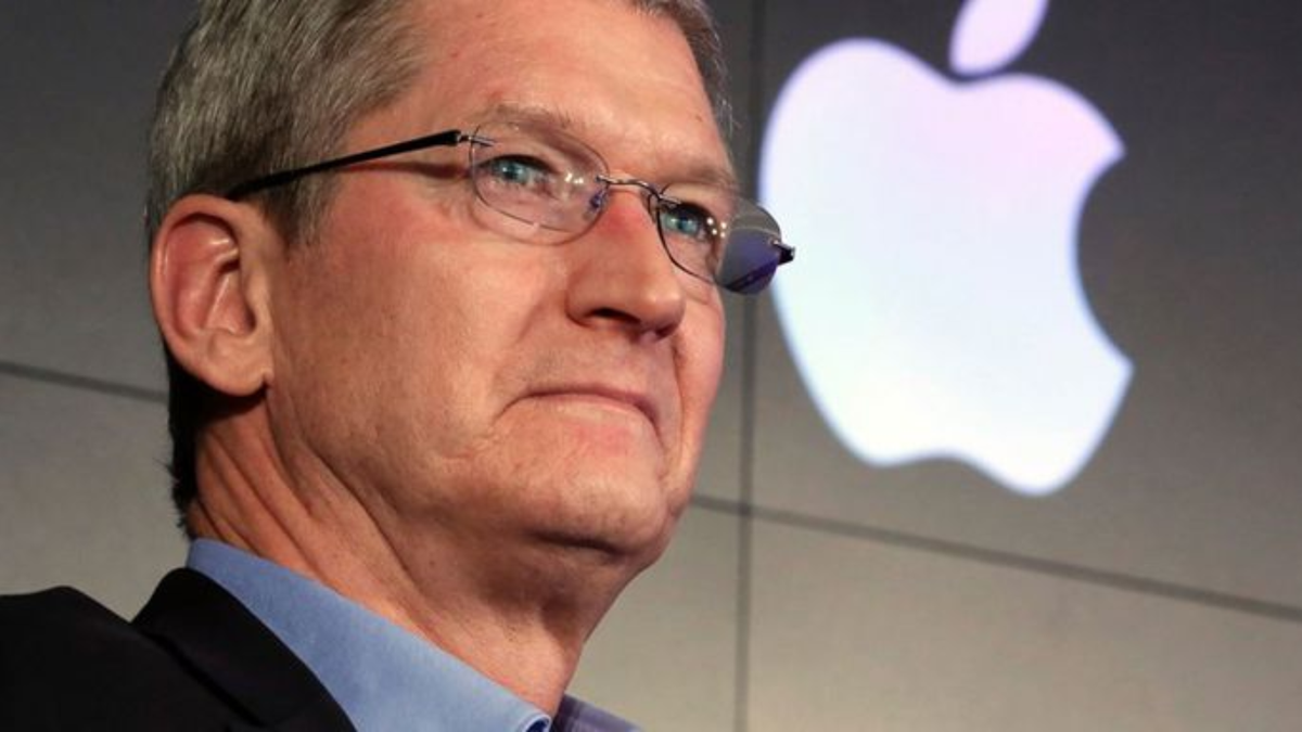 Tim Cook deixa a Apple com valor de mercado 10 vezes maior; relembre seu legado