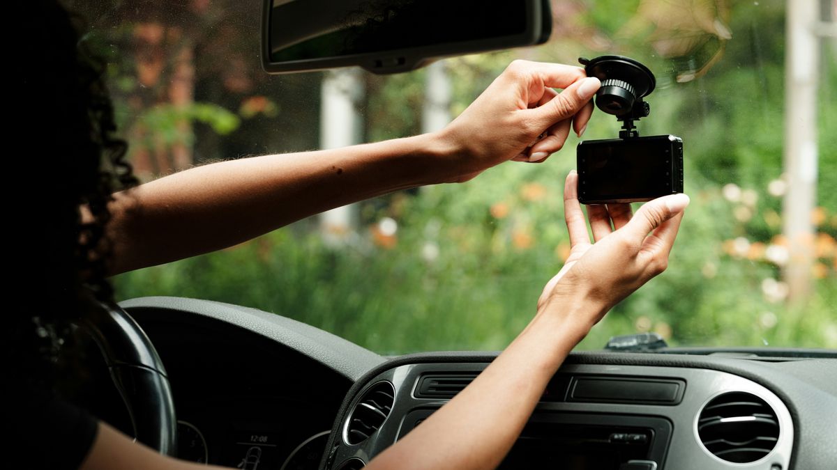 Posso usar imagem de câmera veicular como prova? Veja o que diz a lei