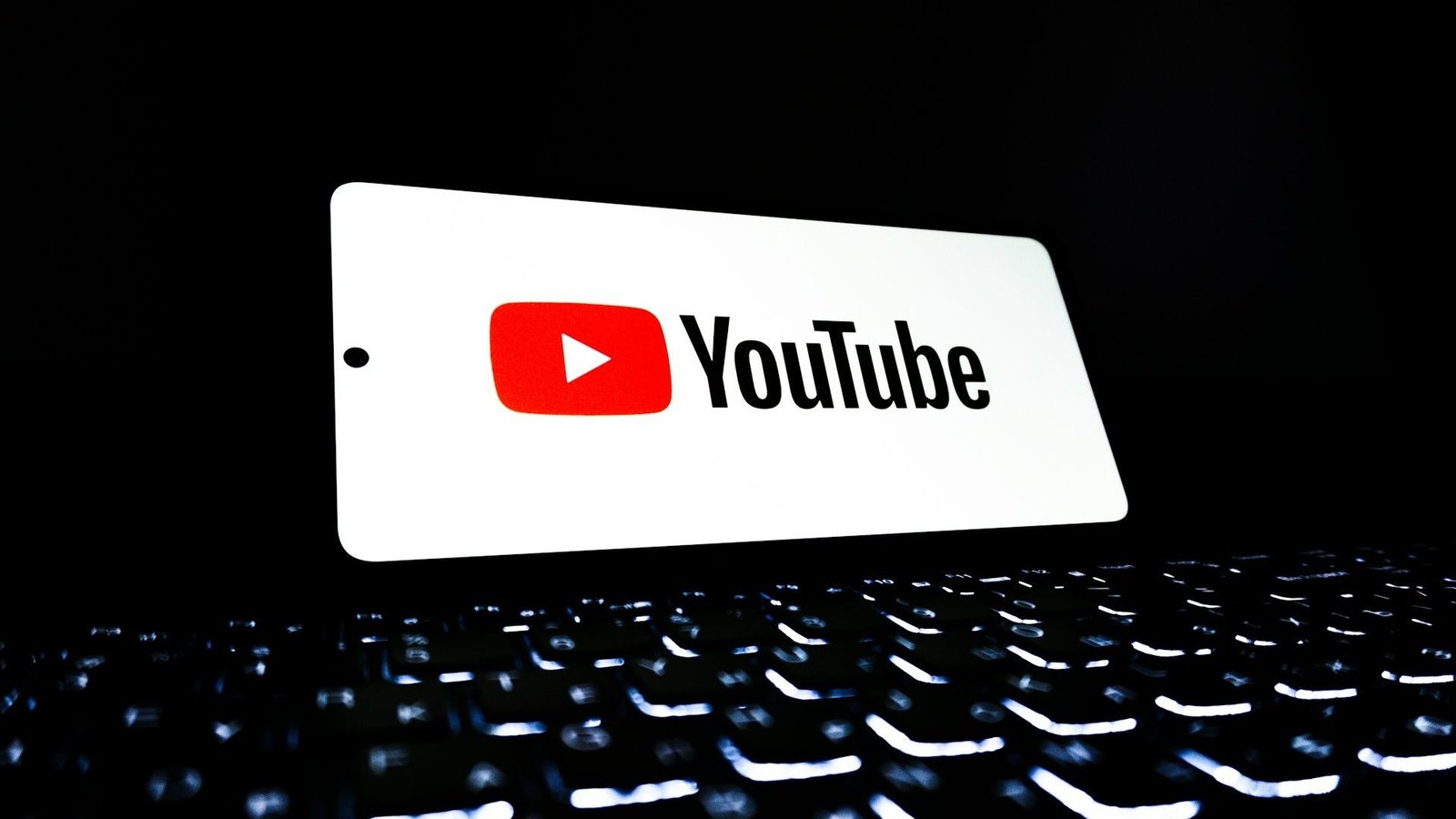 YouTube libera Picture-in-Picture de graça para todos os usuários