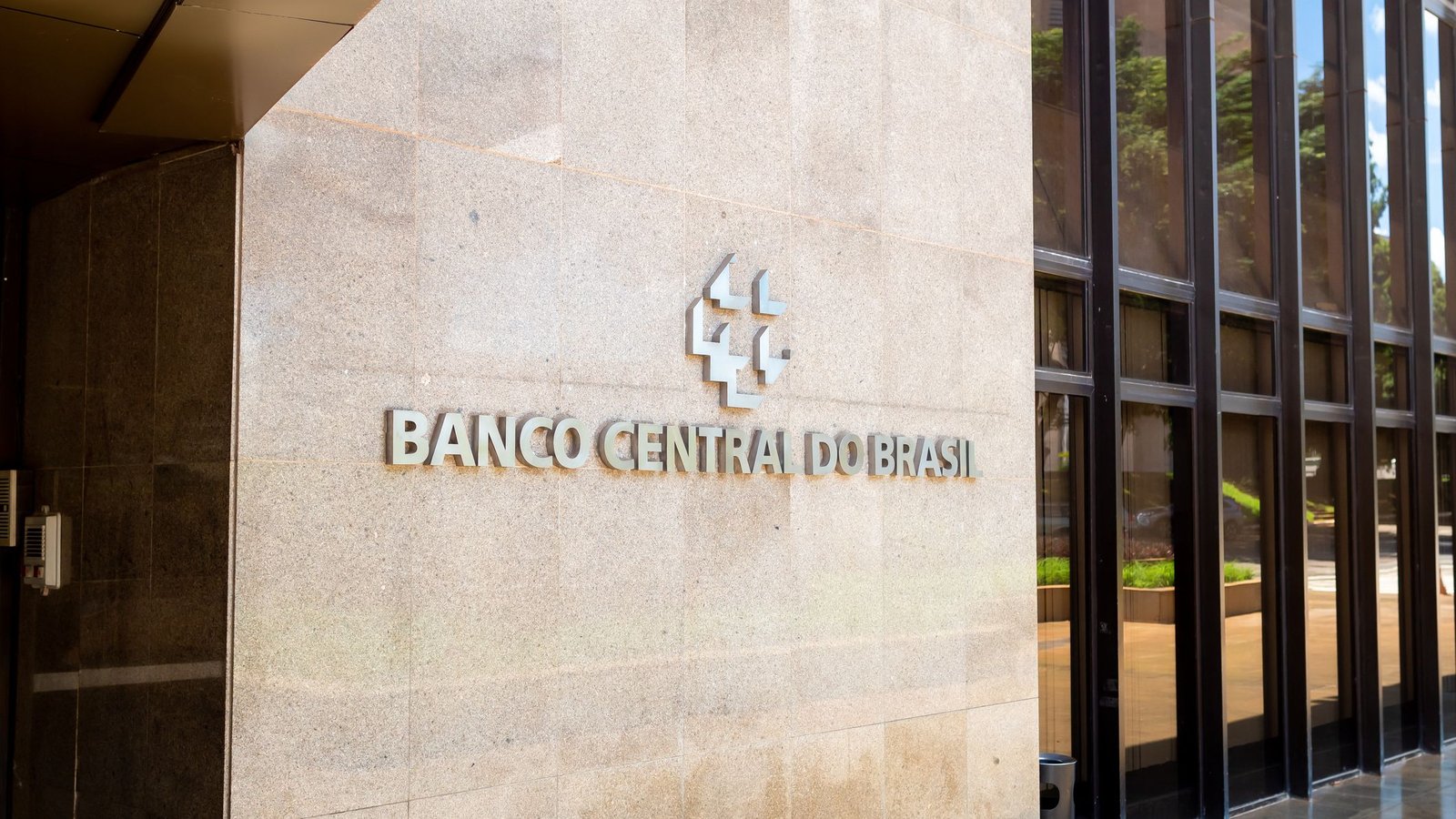 Banco Central lança serviço grátis para bloquear abertura de contas no seu nome