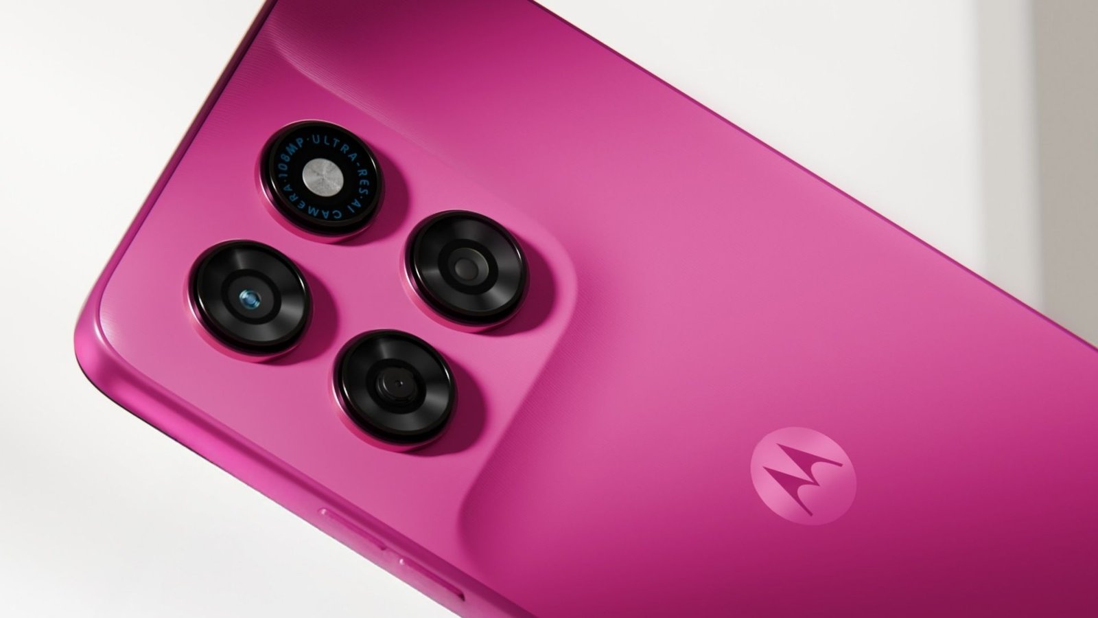 Moto G47, G37 e G37 Power chegam com bateria de até 7.000 mAh e câmera de 108 MP