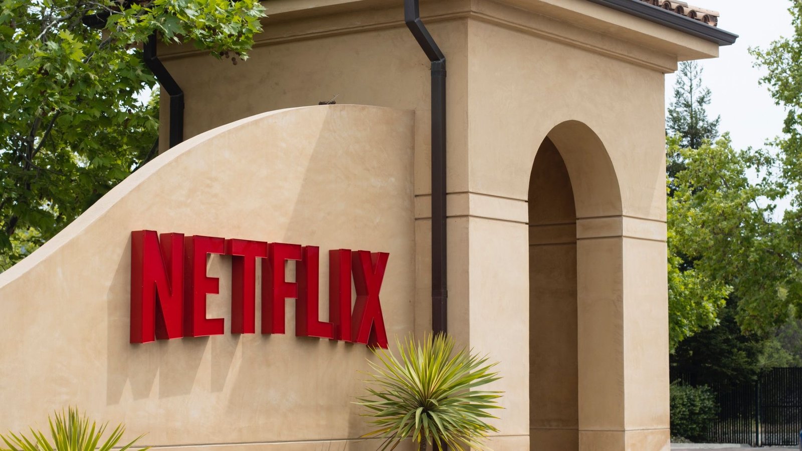 Texas processa Netflix por coleta e venda de dados sem consentimento